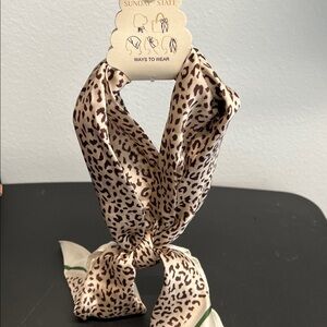 Sunday State | Leopard Print Motif Scarf